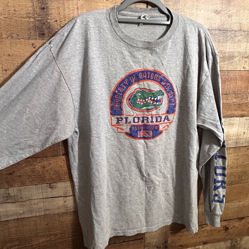 Russell Athletic Gray T-Shirt with Orange and Blue Graphic